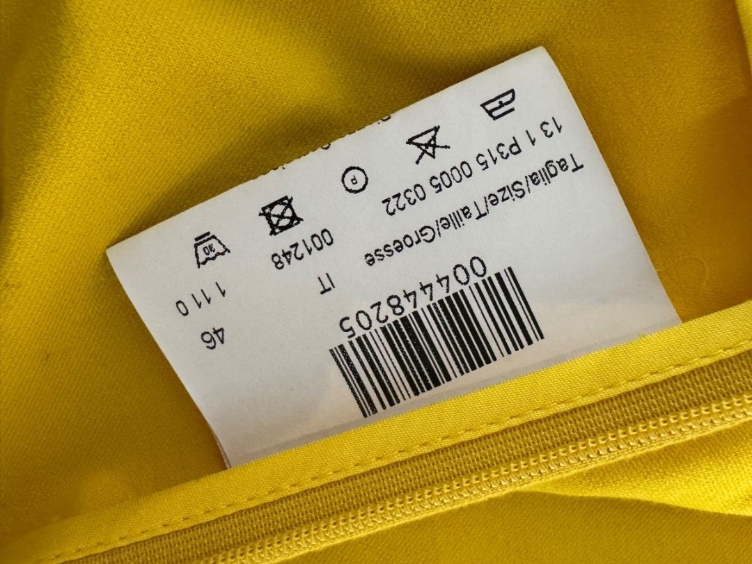 Piazza Sempione “Audrey” Yellow Cropped Pants – Made in Italy – Size 46