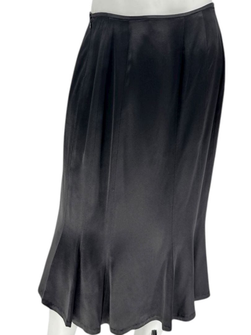 Carmen Marc Valvo Collection Black Bias-Cut Satin Skirt – Size 12
