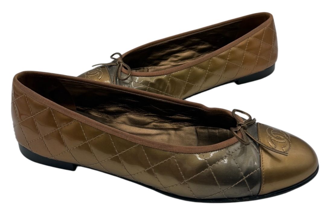 Chanel Gold & Bronze Quilted Patent Leather Ballet Flats – Size 42