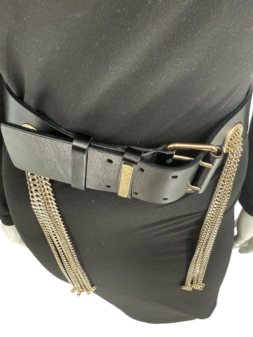 Chanel Spring 2008 Black Leather Gold Chain Accent Belt – Size 90/36