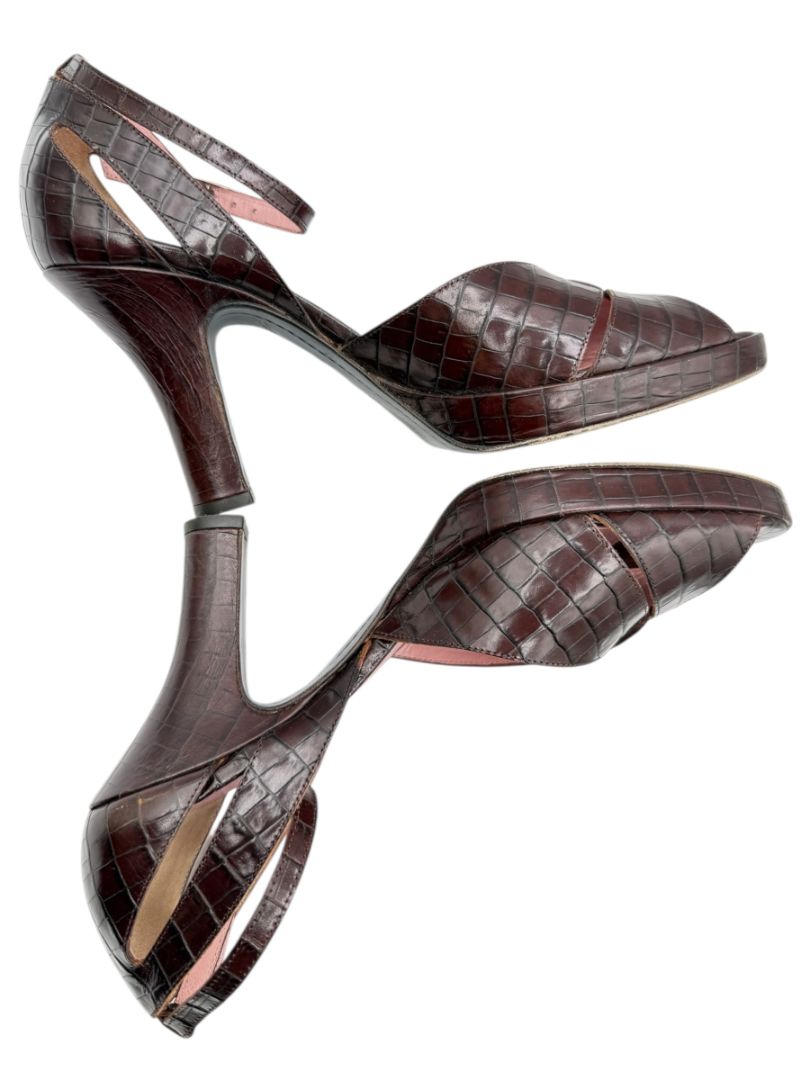 Donald J Pliner Couture Brown Embossed Leather Peep-Toe Heels – Size 10