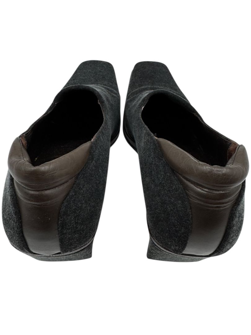 Donald J Pliner Grey Felt & Leather Wedge Pumps – Size 9.5