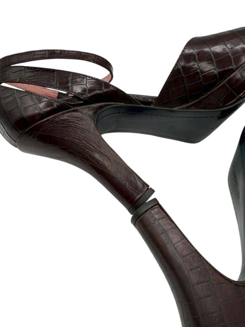 Donald J Pliner Couture Brown Embossed Leather Peep-Toe Heels – Size 10