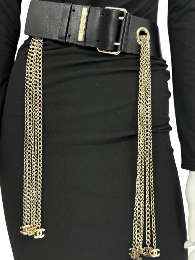Chanel Spring 2008 Black Leather Gold Chain Accent Belt – Size 90/36