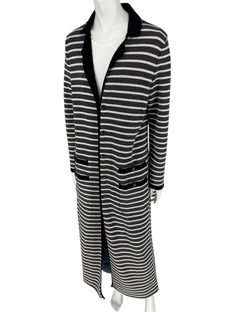 Chanel Reversible Striped Wool Long Cardigan Coat – Cruise 2010 “Venice” Collection – Size 44
