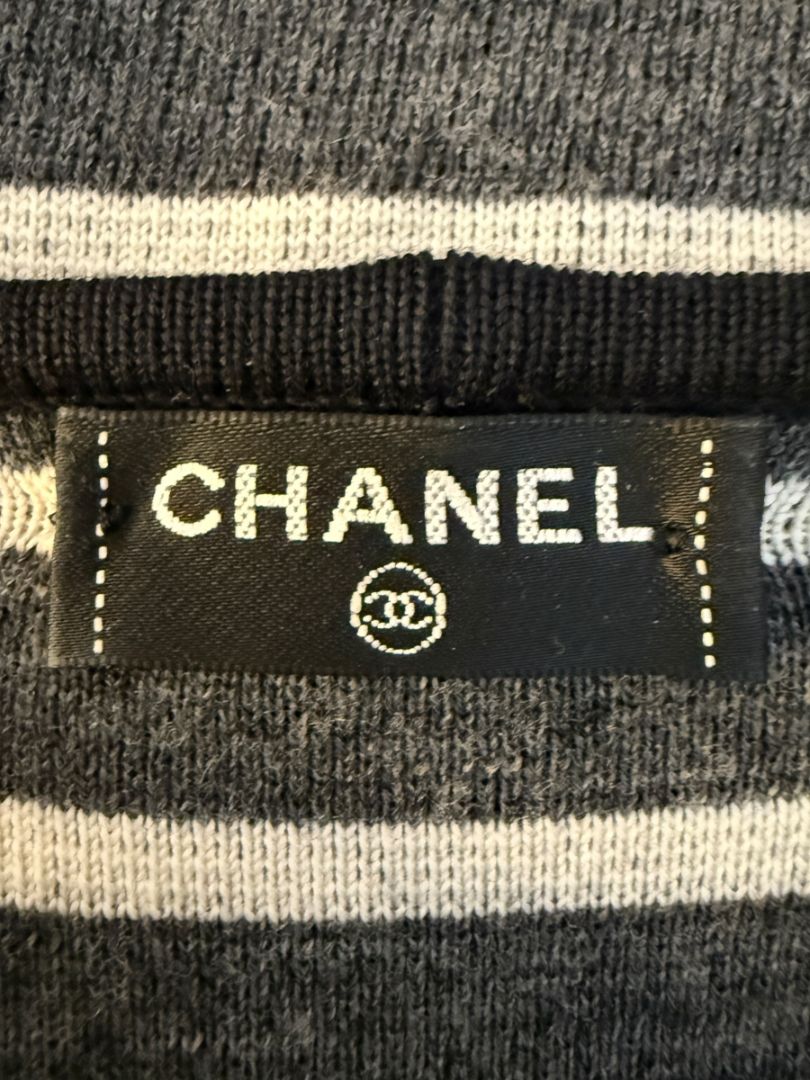 Chanel Reversible Striped Wool Long Cardigan Coat – Cruise 2010 “Venice” Collection – Size 44