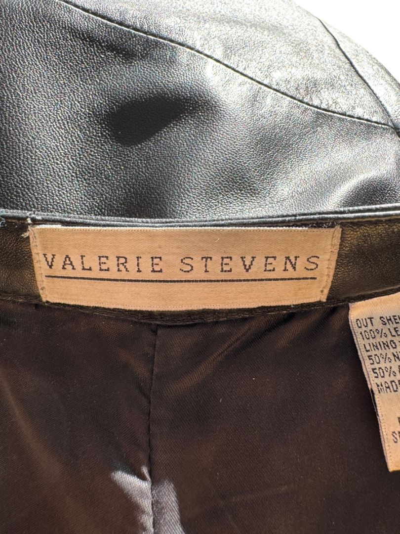 Valerie Stevens Black Genuine Leather Pants – Size 10