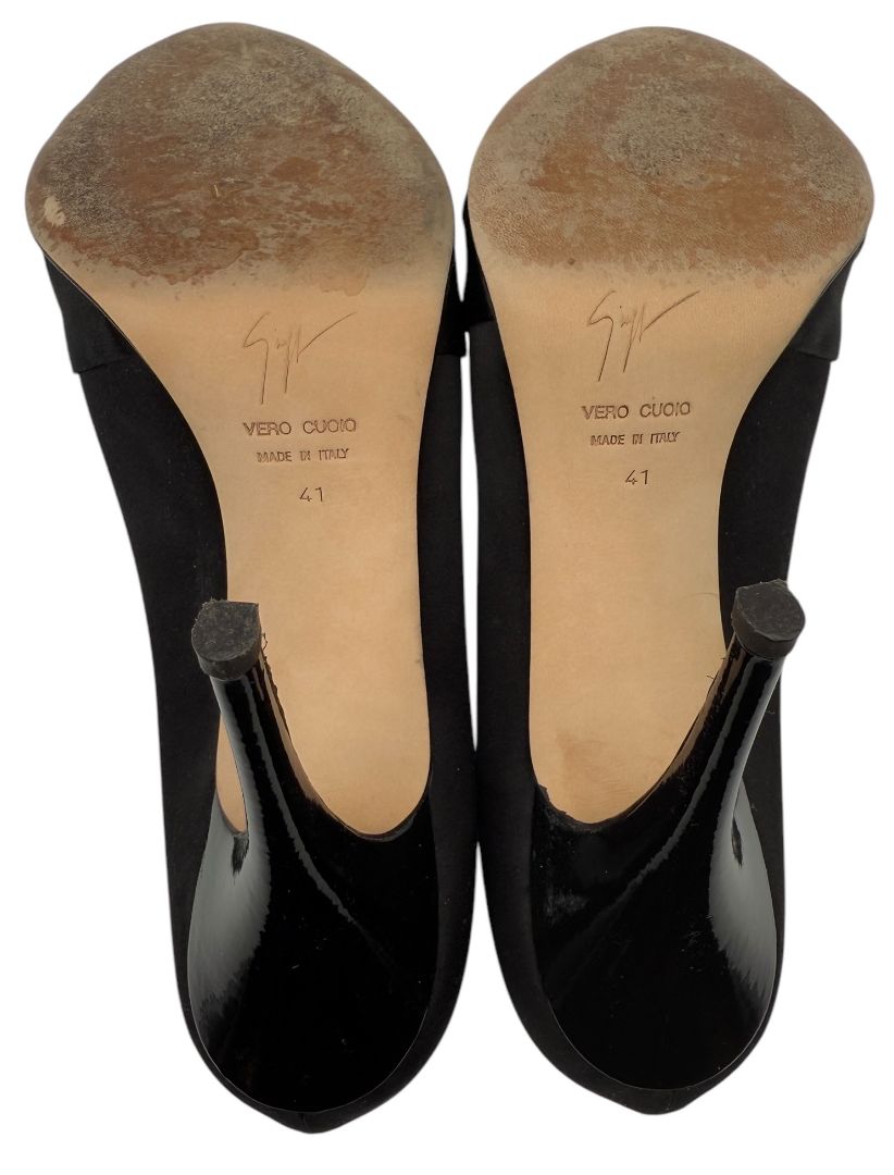 Giuseppe Zanotti Black Satin Crystal Embellished Peep-Toe Heels – Size 41