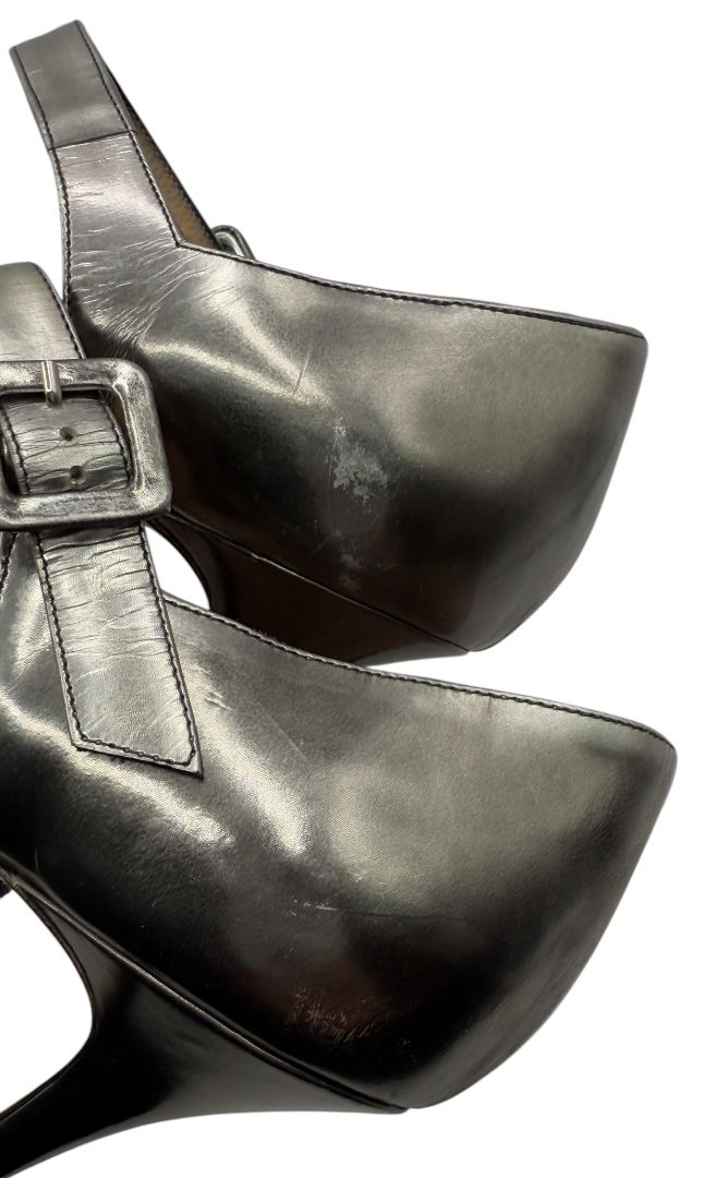 Manolo Blahnik Metallic Leather Heels – Size 41