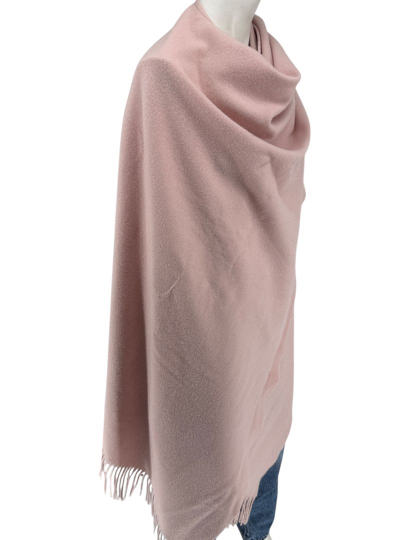 Les Copains Blush Pink Wool Shawl Wrap – Excellent Pre-Owned Condition