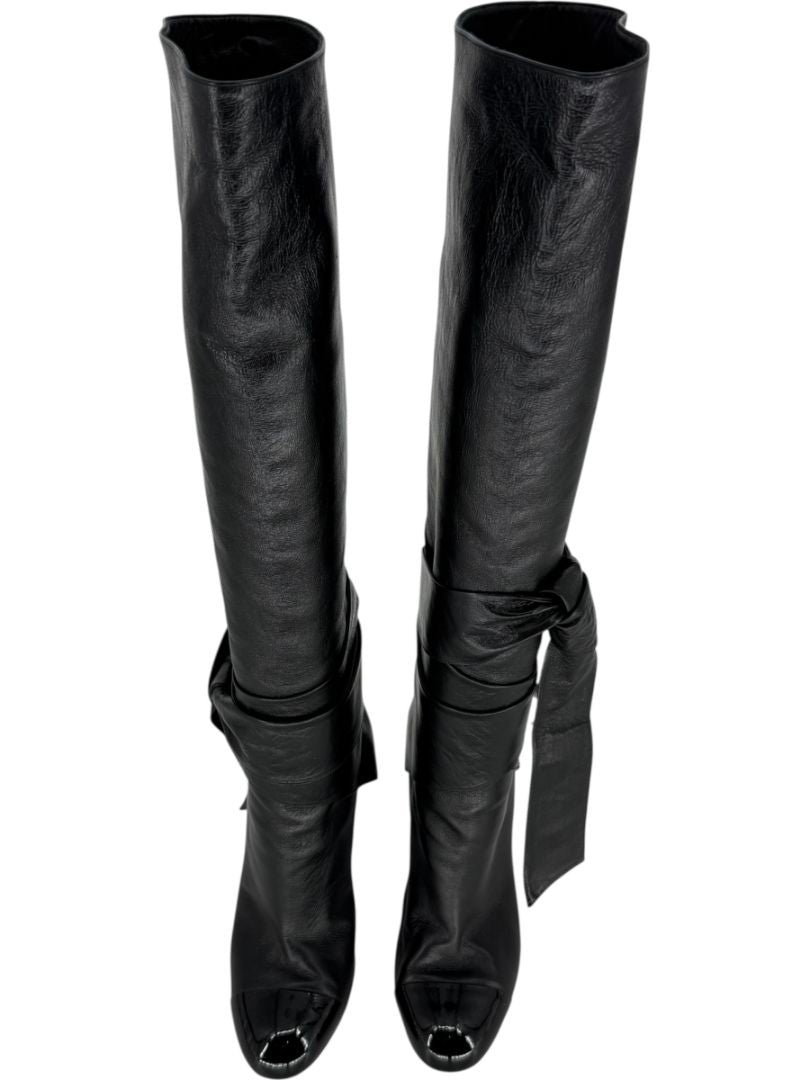 Chanel Black Leather & Patent Bow-Tie Boots – Size 39