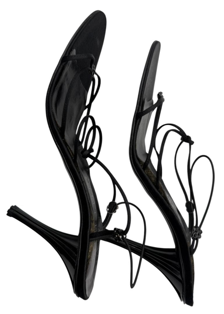 Anne Klein Black Strappy Heeled Sandals – Size 10 – With Original Box