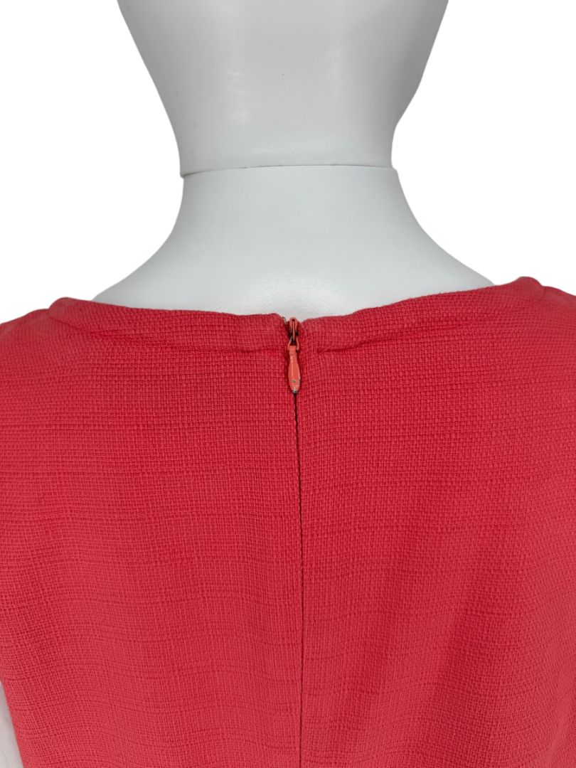 Piazza Sempione Coral Textured Shift Dress – Size 46 (IT)