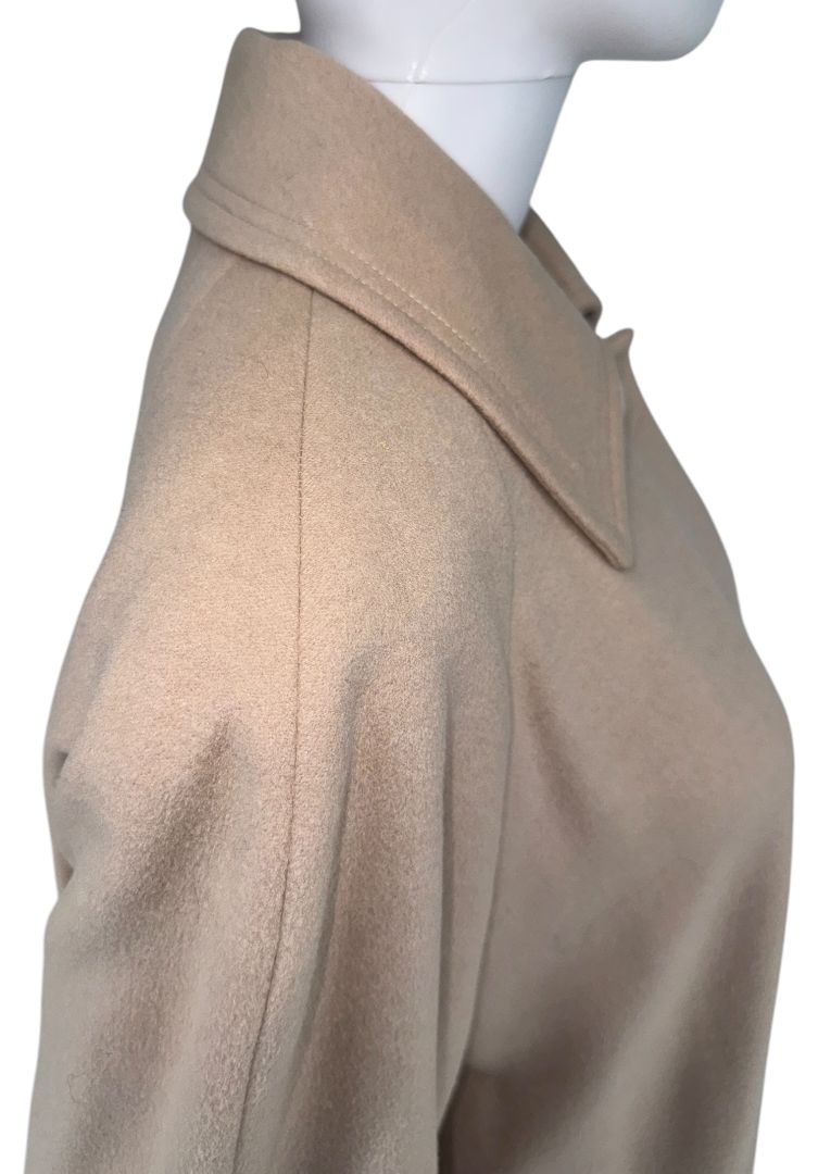 Louis Féraud Pale Blush Wool Swing Coat – Very Good Preowned Condition