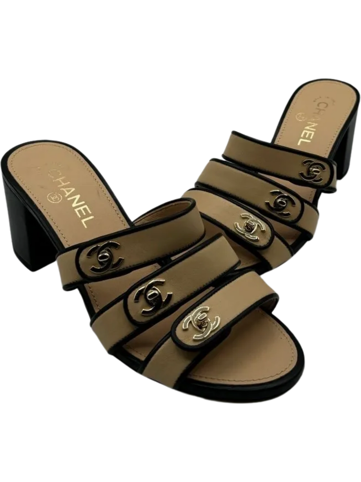 CHANEL CC Turn lock Leather Sandals