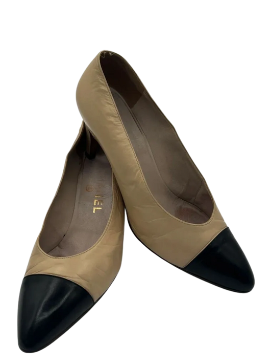 Vintage Classic Chanel Two Tone Pumps