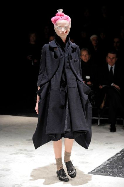 Comme des Garçons Black Wool Sculptural Coat – Fall 2009 – Size S